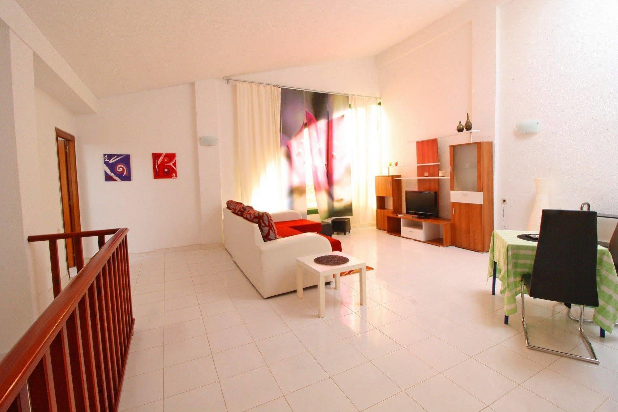 Apartamentos Esmeralda Unitursa Calp Exterior foto